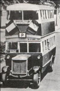 Autobus P bis en Diagonal con Balmes, ao 1947