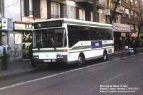 Microbus MB O-402 de la línea 85 en la c.Lisboa (*)