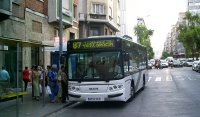 En el terminal de Trav. Gracia, junio 2003