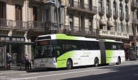 e11 en su terminal de la Pl. Catalunya, ago. 2015