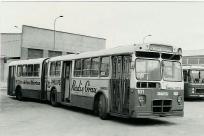 Autobús de la línea 2 en las cocheras, 24/1/1982. Foto de J.A.Solsona