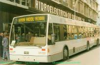 Autobús Van Hool A300 en pruebas en Sabadell, 16-2-1992. Foto de J.A.Solsona