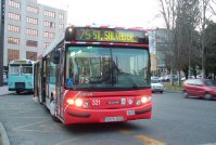 Coche 321 en la Pl. Imperial Tarraco, línea 75, feb.2006